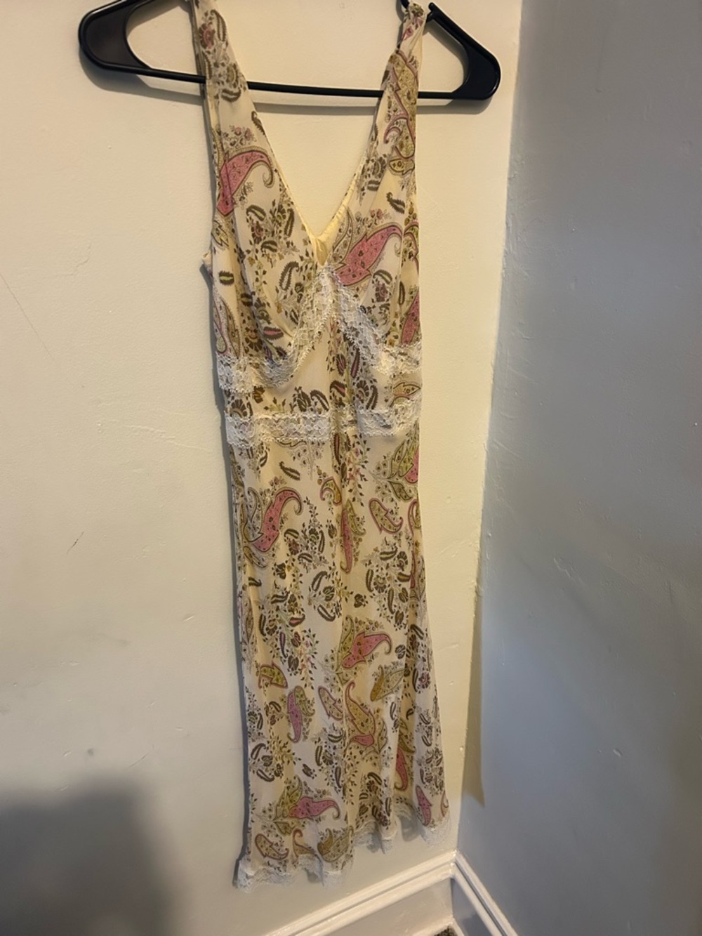 Paisley Lace-Trim Slip Dress in Cream and Pink